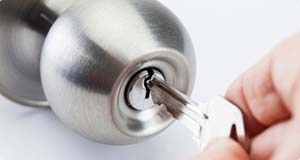 Locksmith key service for Lindsay, Porterville, Exeter, Visalia, Tulare